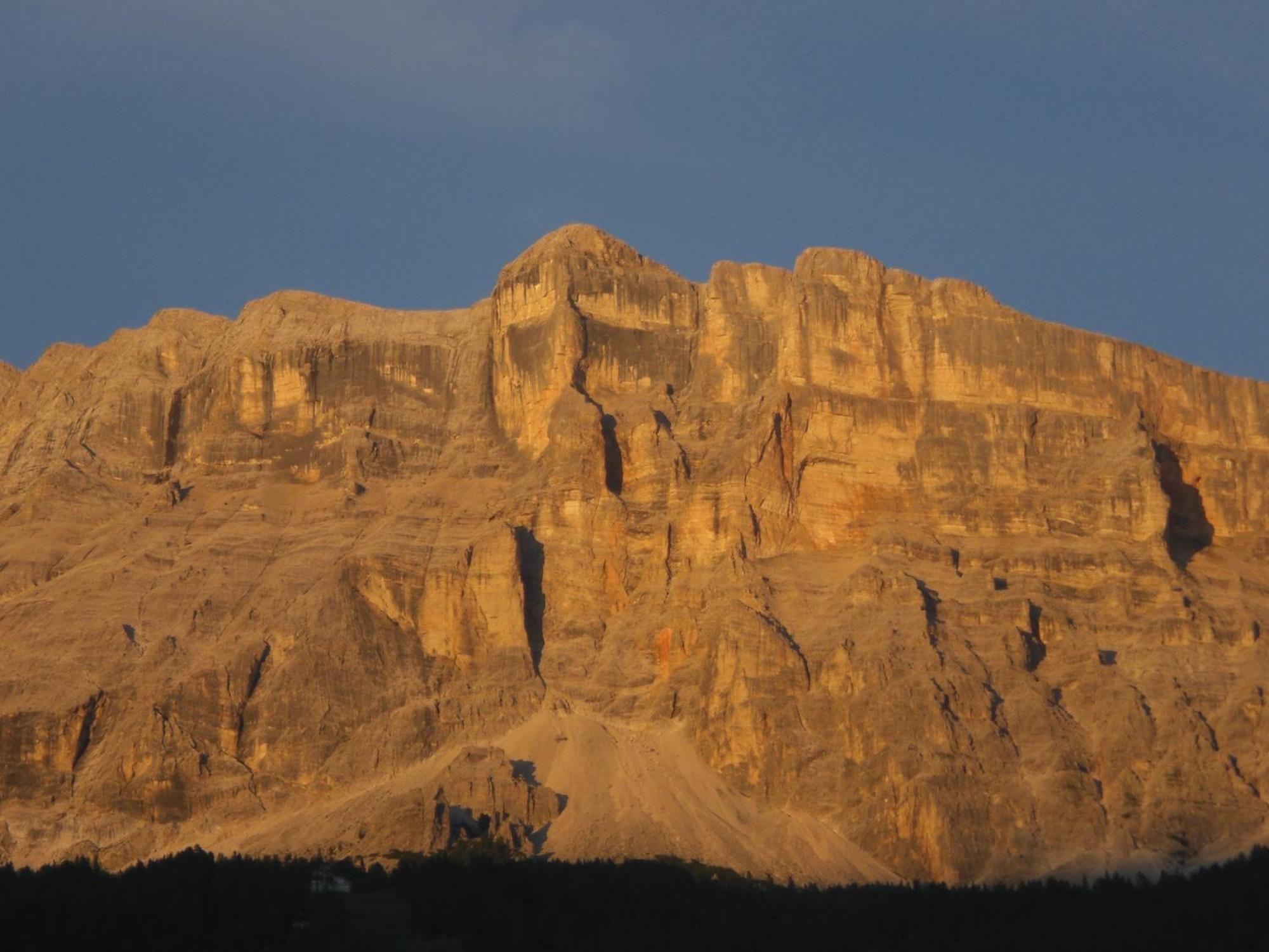 Garni Ciasa Urban Apart otel Badia  Dış mekan fotoğraf