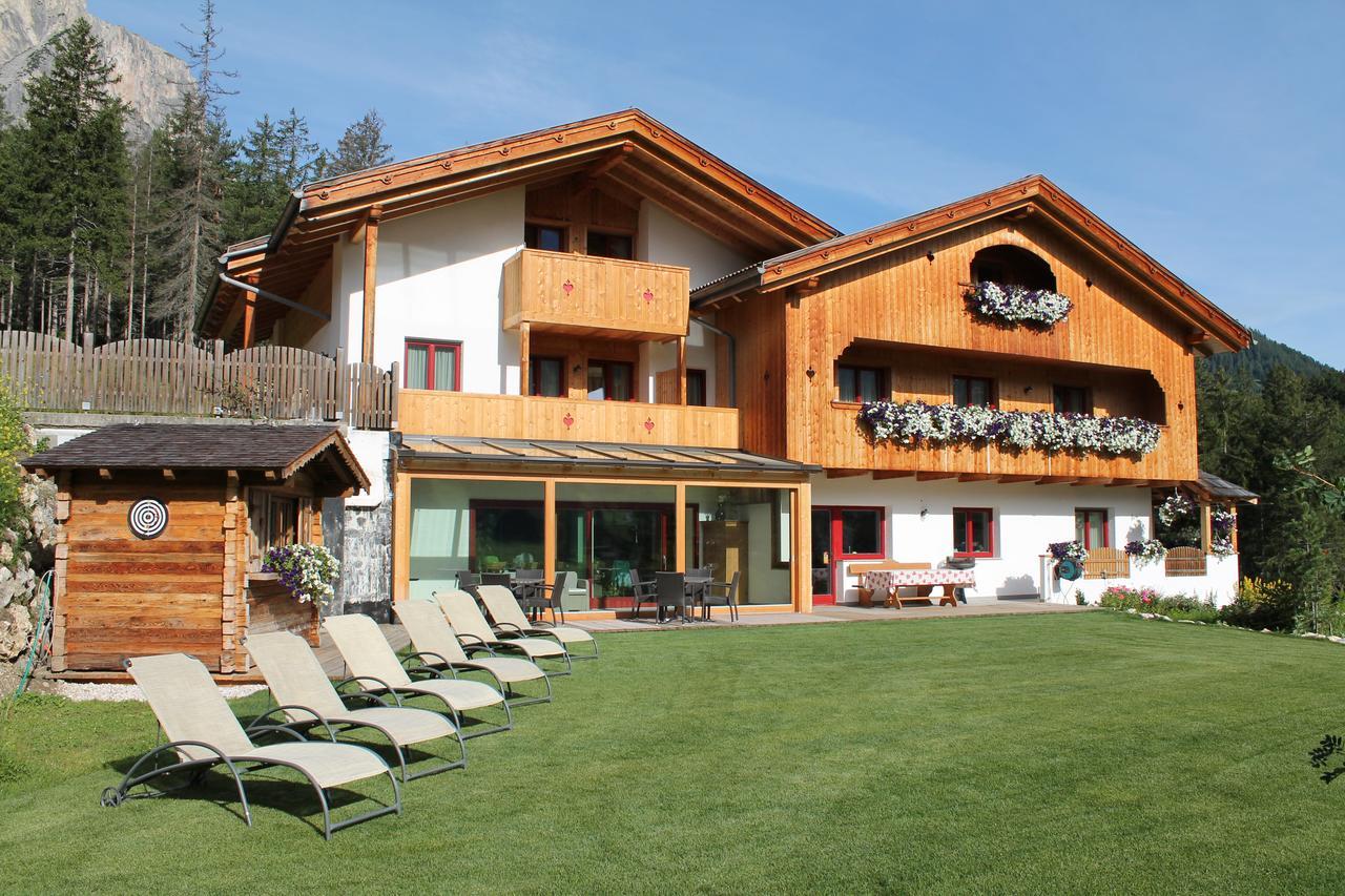 Garni Ciasa Urban Apart otel Badia  Dış mekan fotoğraf